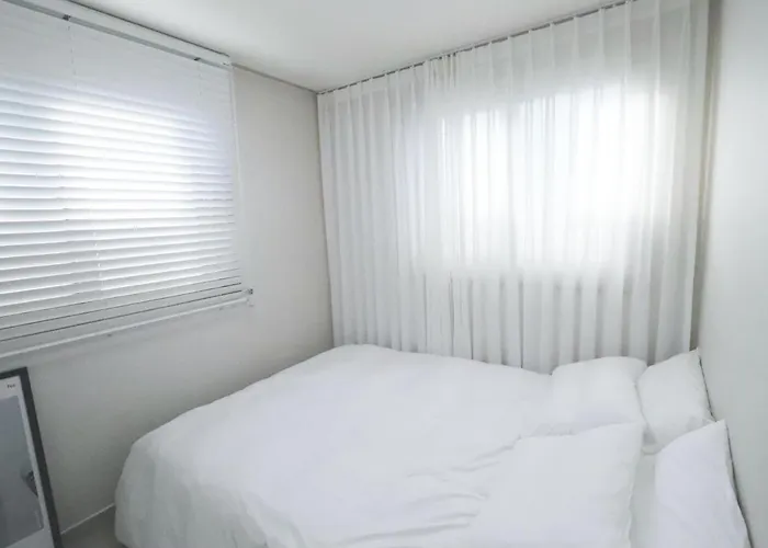 Lovely House Hongdae *