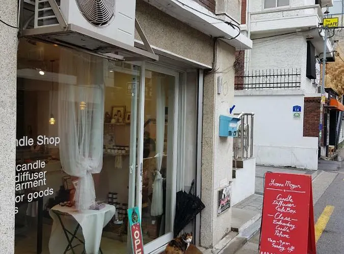 Lovely House Hongdae アパート ソウル特別市